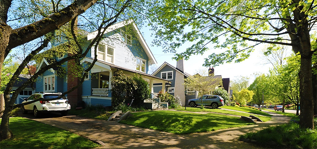 Blue house in Portland Neighborhood